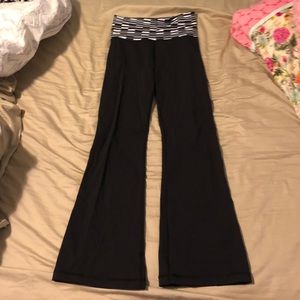 Black lululemon flare yoga pants